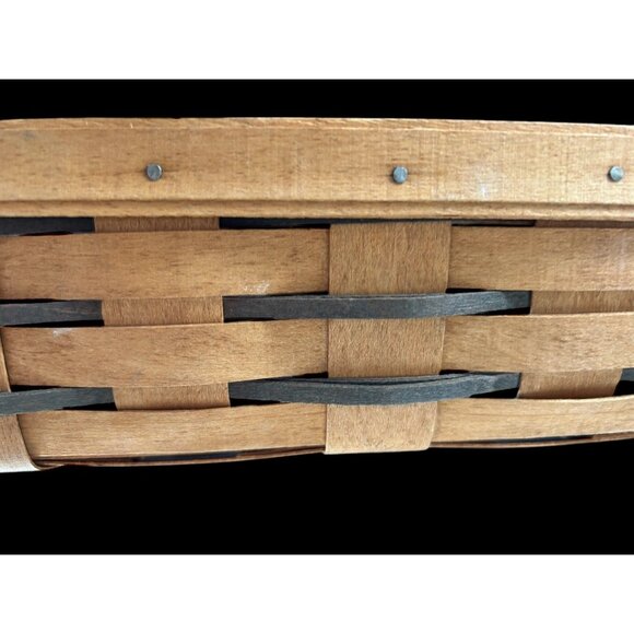 VINTAGE 1991 LONGABERGER 12" BREAD BASKET Leather Handles, Protector Signed - Picture 4 of 12